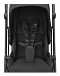 1204672110_2021_maxicosi_stroller_Leona_essentialblack_front_easyinmagneticharness