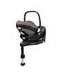 8052470111_2024_maxicosi_carseat_babycarseat_pebble360pro2_brown_twillictruffle_withfamilyfix360probasefront_3qrtleft